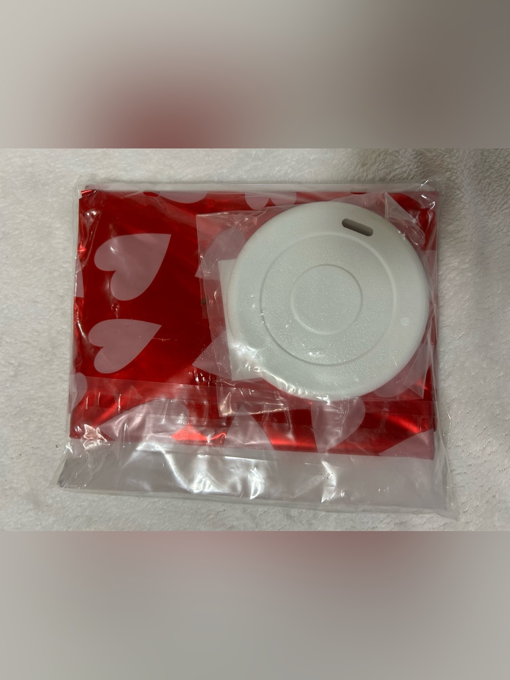 CWC “XOXO” Gift Box with Balloons - Picture 5 of 7